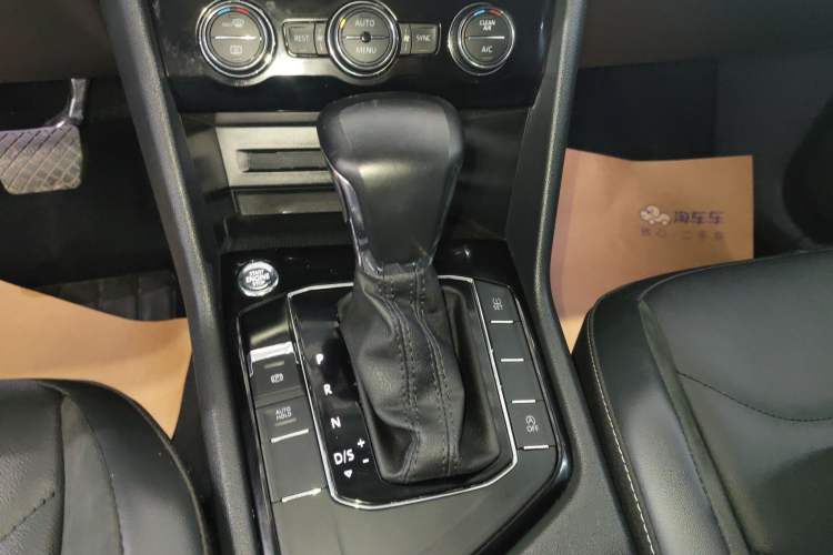 Used Volkswagen Tiguan L 2018 280TSI Automatic Two-Wheel Drive Comfort Edition