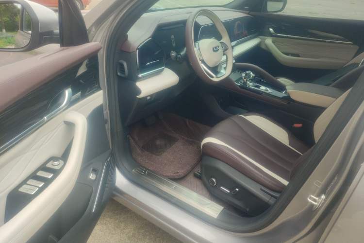 Used Geely Auto Monjaro L 2021 2.0TD DCT EVO Two-Wheel Drive Smart Luxury Version
