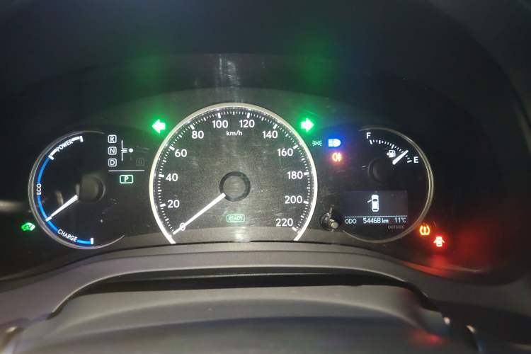 Used Lexus CT 2017 CT200h Comfort Edition Monochrome China VI