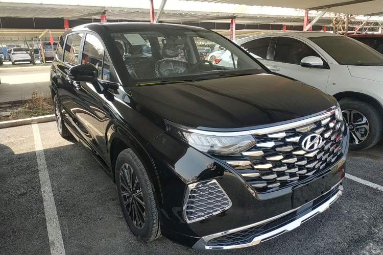 Used Hyundai Custo 2024 270TGDi LUX Prestige Edition
