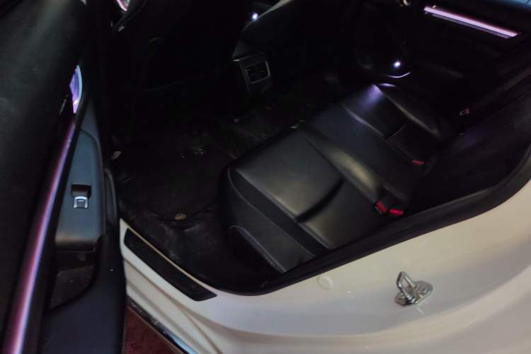 Used Honda Inspire 2019 260TURBO Elegant Edition China VI Emission Standard
