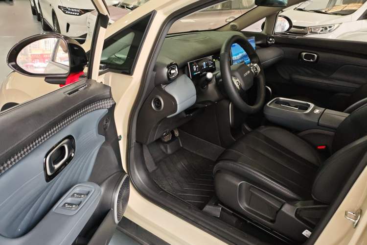 Used AION UT 2025 420 Smart Edition