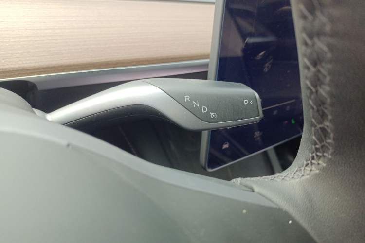 Used Tesla Model Y 2022 Rear-Wheel-Drive Version