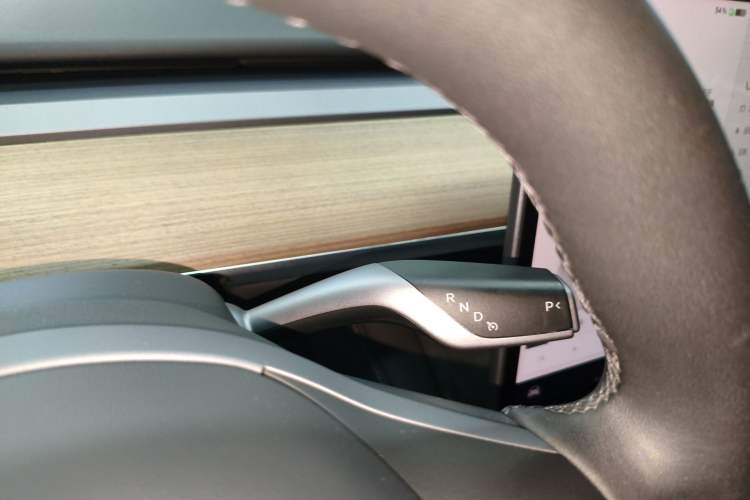 Used Tesla Model Y 2022 Revised Version Long-Range All-Wheel Drive Gear Lever