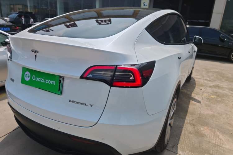 Used Tesla Model Y 2022 Revised Version Rear-Wheel Drive Exterior 3