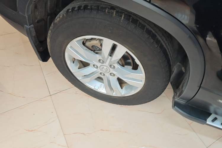 Used CHANGAN CS75 2016 1.8T Automatic Elite Model China IV Standard
