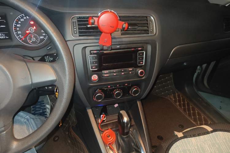 Used Volkswagen Sagitar 2012 1.4TSI Automatic Fashion Edition
