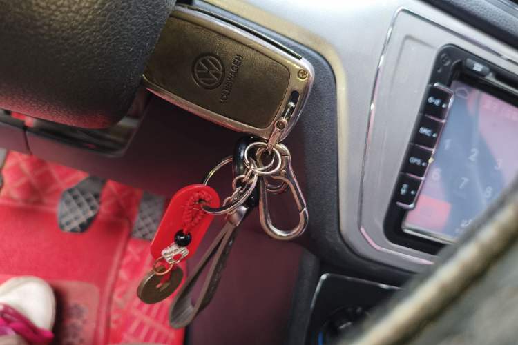 Used Volkswagen Lavida 2015 1.6L Manual Comfort Edition