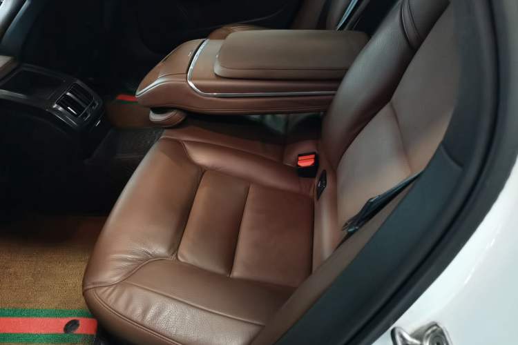 Used Volvo S90 2020 T5 Zhiyi Luxury Edition
