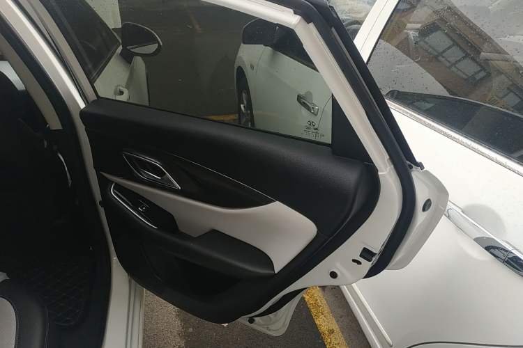 Used BAIC Beijing EU5 PLUS 2021 R600 Premium Edition