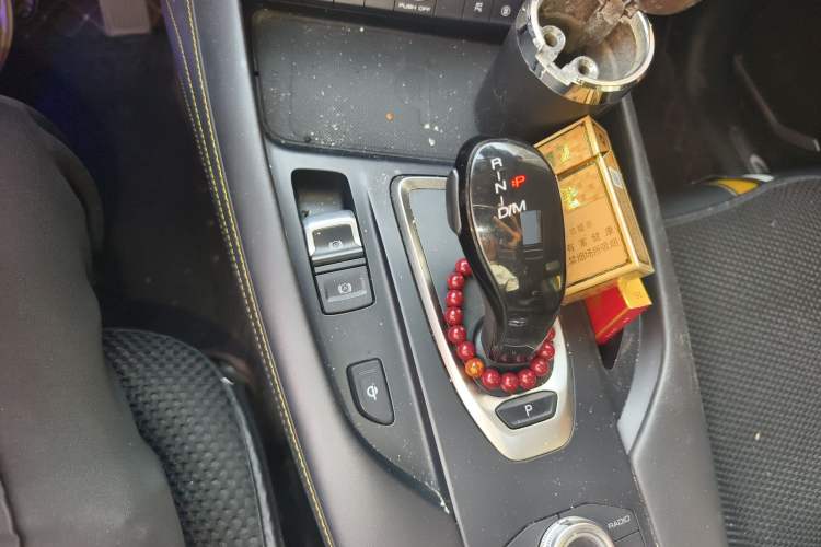 Used Haval F7x 2019 1.5T Two-Wheel Drive Intelligent Technology Edition Gear Lever