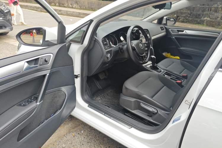 Used Volkswagen Golf 2019 1.6L Automatic Comfort Model China V Standard