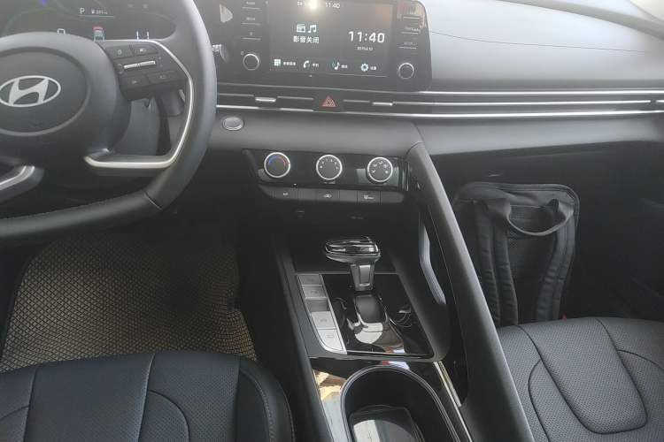 Used Hyundai Elantra 2023 1.5L CVT GLX Elite Edition
