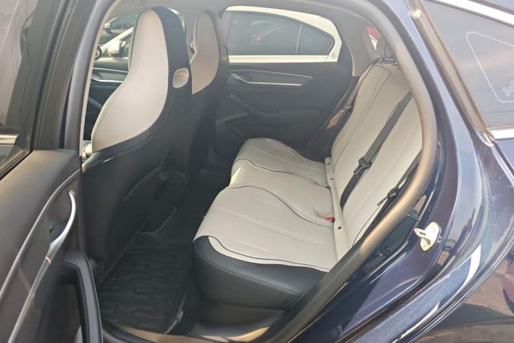 Used BYD Destroyer 05 2024 HONOR Edition DM-i 55KM Luxury Model
