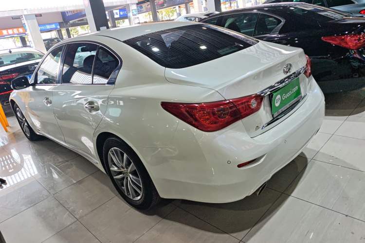Used Infiniti Q50L 2015 2.0T Comfort Edition
