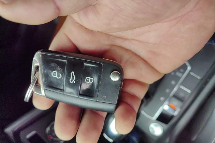 Used Volkswagen Tiguan L 2021 280TSI Automatic Two-Wheel Drive Smart Edition