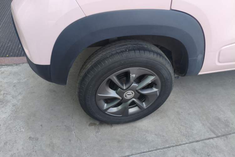 Used Dongfeng NAMMI BOX 2022 Chasing Wind Edition 351 km Advanced Model