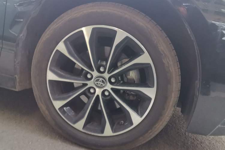 Used Toyota Avalon 2023 2.0L Premium Edition