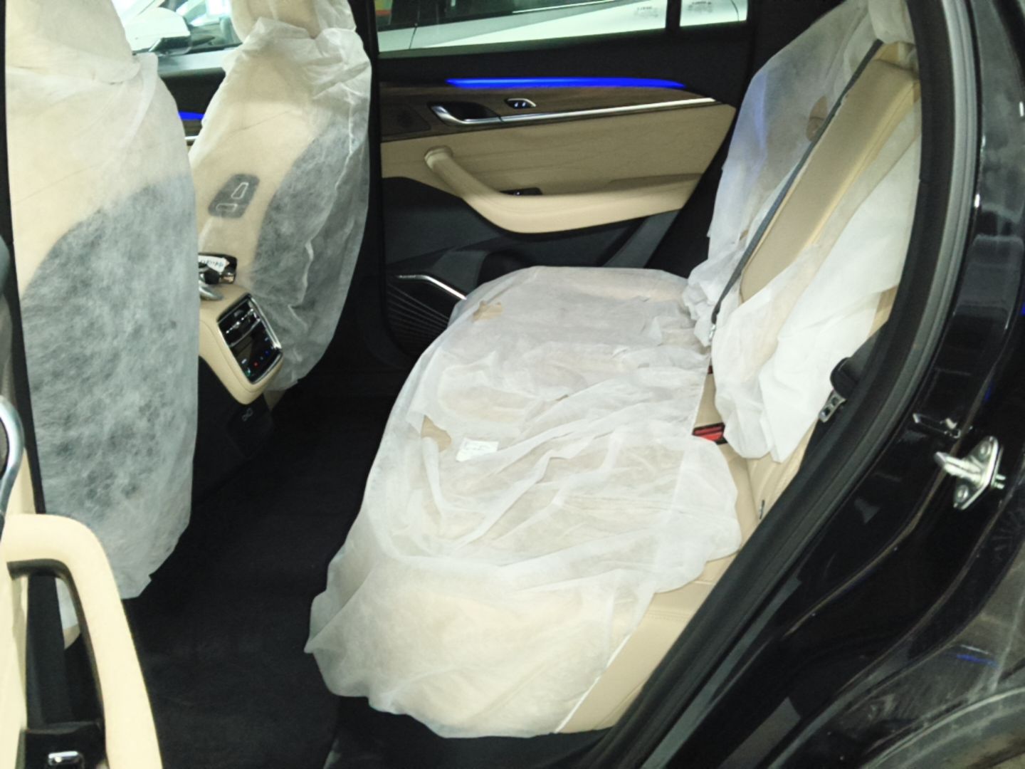 Geely Auto Monjaro L 2026 Model Oriental Yao 2.0TD Automatic Lanxing Edition — снимка 20