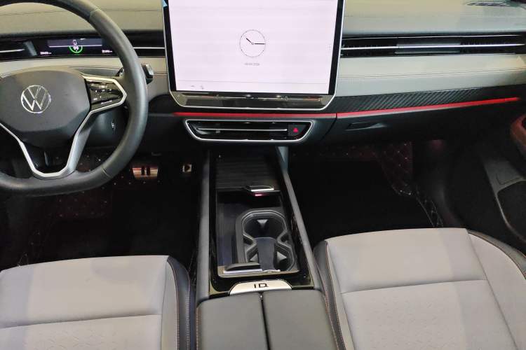 Used Volkswagen ID.7 VIZZION 2024 AIR model