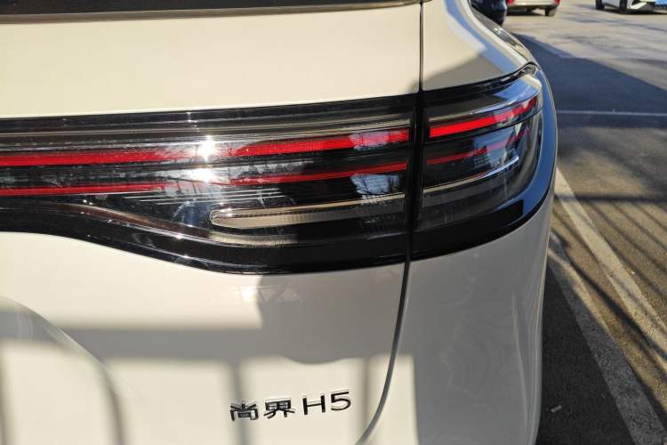 Used Hima H5 2025 Model Range-Extending Pro Right Rear Taillight