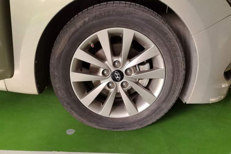 Used Hyundai Mistra 2014 1.8L Automatic Smart GLS