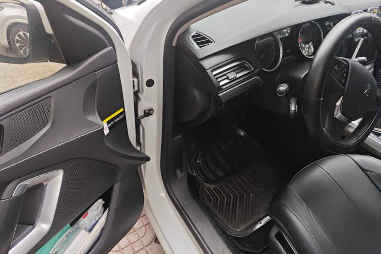 Used Peugeot 408 2014 1.8L Automatic Luxury Edition
