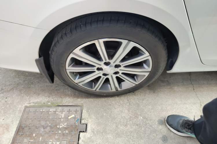 Used Peugeot 408 2015 1.2T Automatic Luxury Edition
