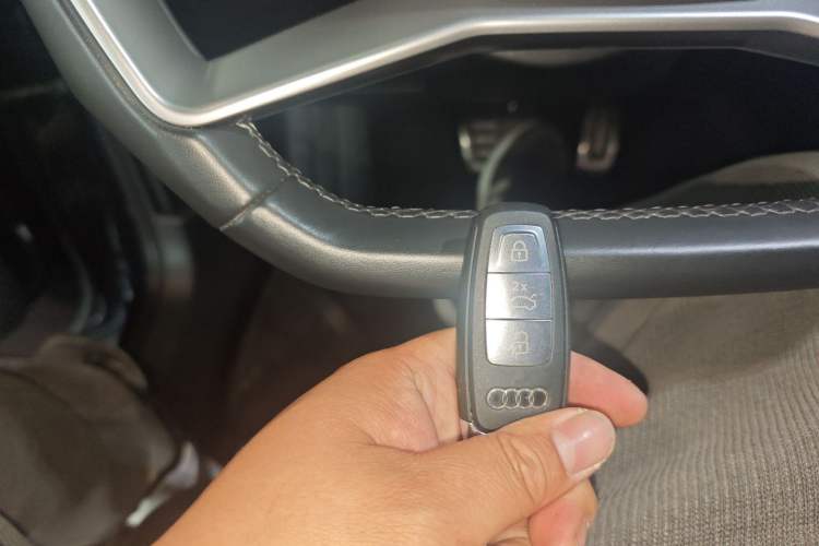 Used Audi Q4 e-tron 2024 40 e-tron Boundary Edition Vehicle Key