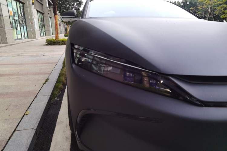 Used BYD Han 2023 EV Champion Edition 605KM Front-Drive Premium Model
