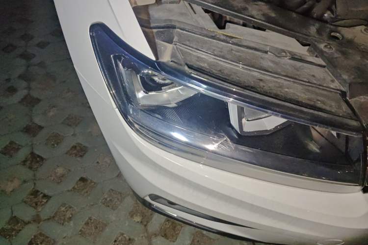 Used Volkswagen Tiguan L 2019 330TSI Automatic Two-Wheel Drive Smart Luxury Version China VI Standard