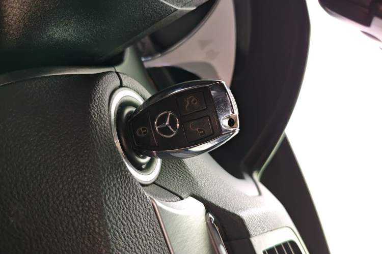 Used Mercedes-Benz E-Class 2012 E 200 CGI Coupe
