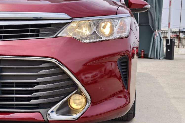 Used Toyota Camry 2015 2.0G Premier Edition Left Front Headlight