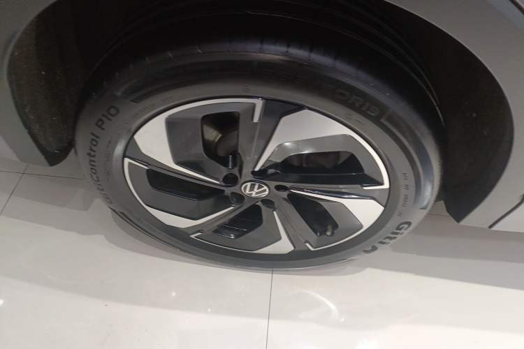 Used Volkswagen Tiguan L 2024 PRO 330TSI Two-Wheel Drive Smart Edition