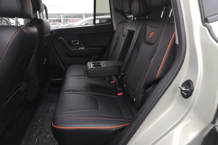 Used JETOUR Freelander 2025 2.0TD Automatic XWD Conqueror
