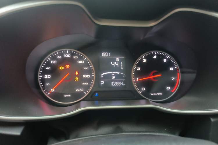 Used MG ZS 2017 16T Automatic Flagship Internet Edition