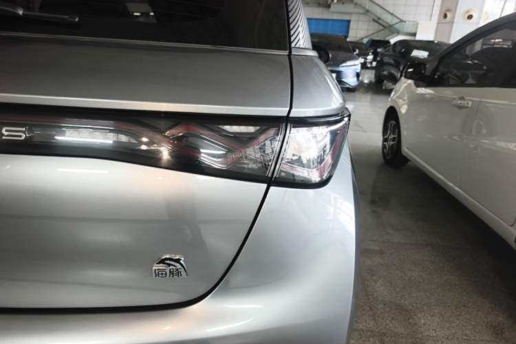 Used BYD Dolphin 2023 420 km Fashion Edition