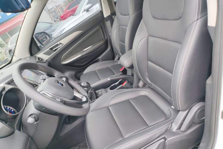 Used Oshan COS5 2021 1.6L Manual Luxury Model