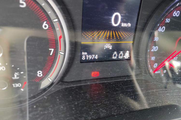 Used Volkswagen Tayron 2022 280TSI Two-Wheel Drive Luxury Smart Connectivity Version Odometer Close Up