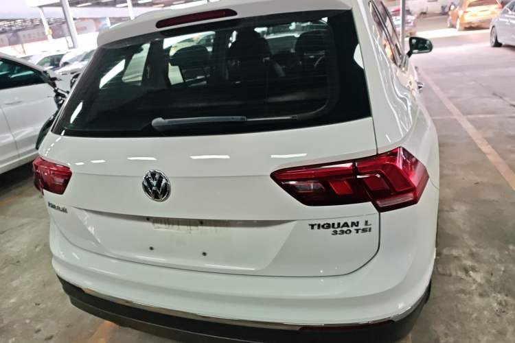Used Volkswagen Tiguan L 2019 330TSI Automatic Two-Wheel Drive Smart Luxury Version China VI Standard
