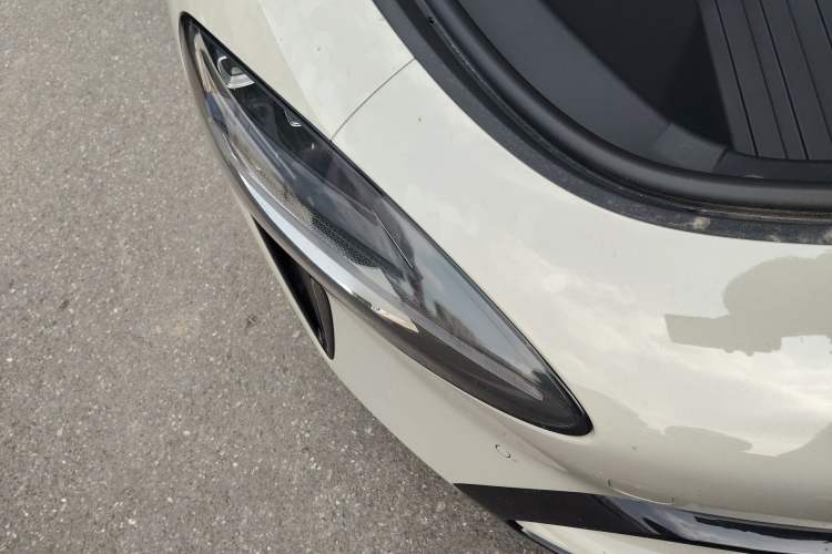 Used Xiaomi Auto SU7 2024 Four-Wheel Drive Ultra-Long Range Advanced Intelligent Driving Max Edition