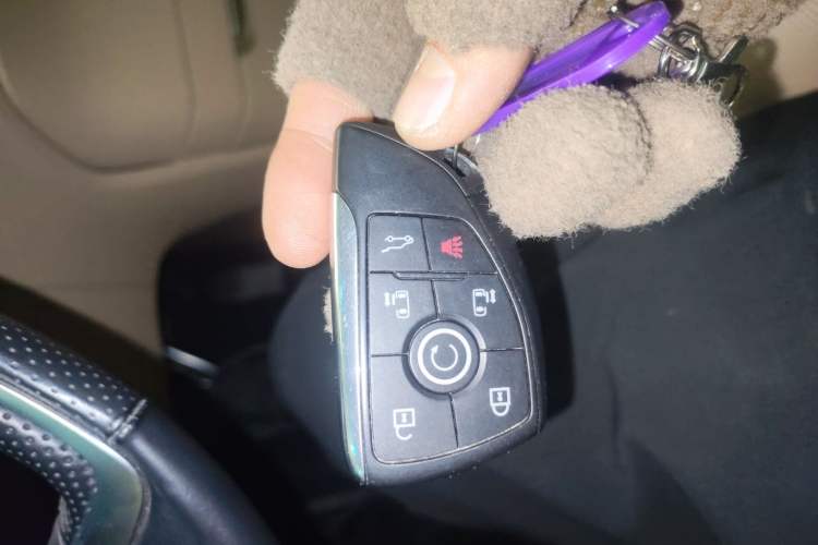 Used Buick Century 2023 2.0T Seven-Seater Deluxe Edition
