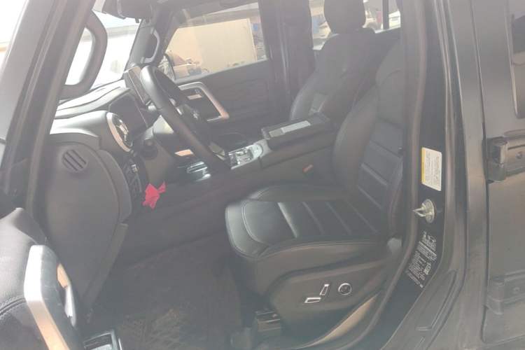 Used BAIC Off-Road BJ40 2021 2.0D Automatic Four-Wheel Drive Blade Hero Edition Adventurer Type Left Front Seat