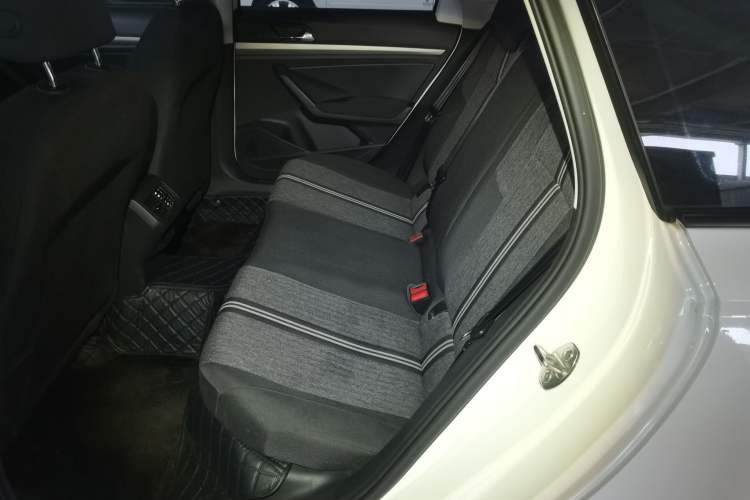 Used Volkswagen Lavida 2022 1.5L Automatic Fashion Edition