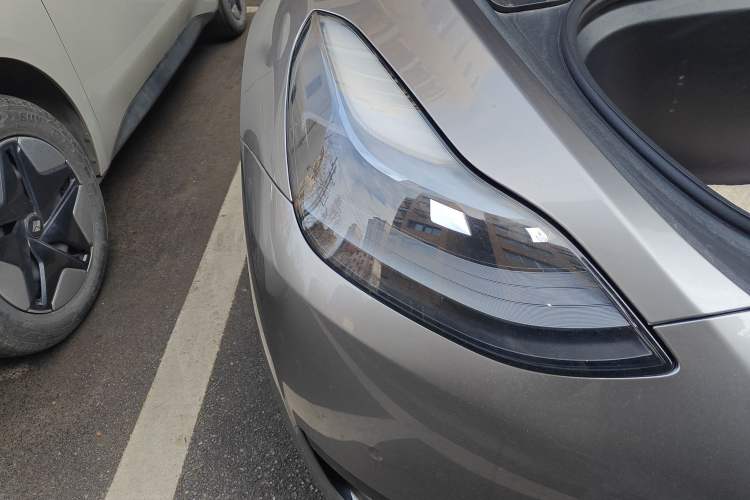 Used Tesla Model Y 2022 Rear-Wheel-Drive Version
