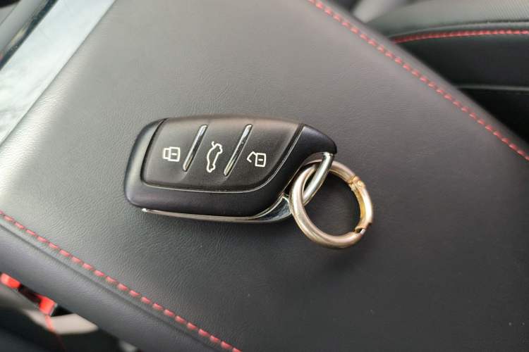 Used MG 5 2022 180 DVVT CVT Youth Luxury Edition