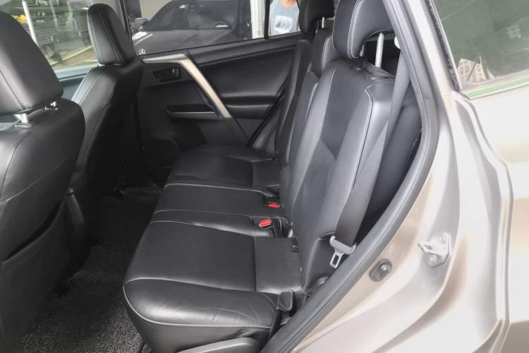 Used Toyota RAV4 2018 2.5L Automatic 4x4 Elite i Edition