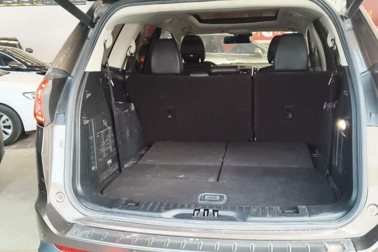 Used Ford Edge 2016 EcoBoost 245 Four-Wheel Drive Titanium 7-Seater