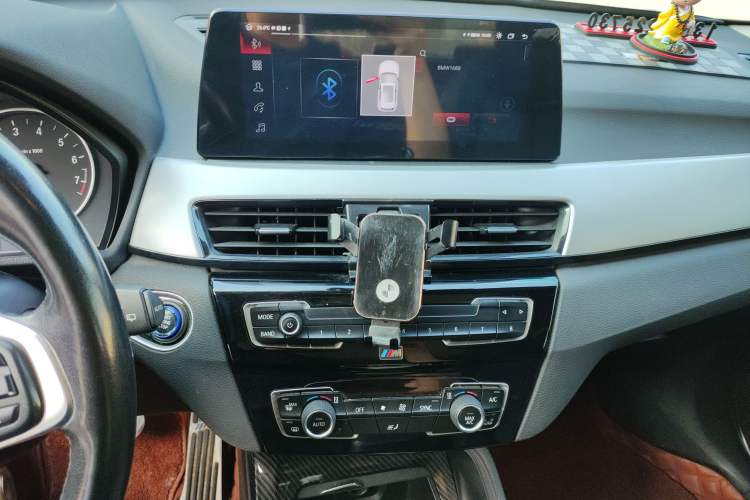 Used BMW X1 2018 sDrive20Li Leading Model