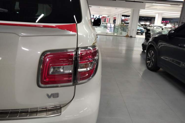 Used Nissan Patrol 2017 4.0L SE U.S.-Spec Version